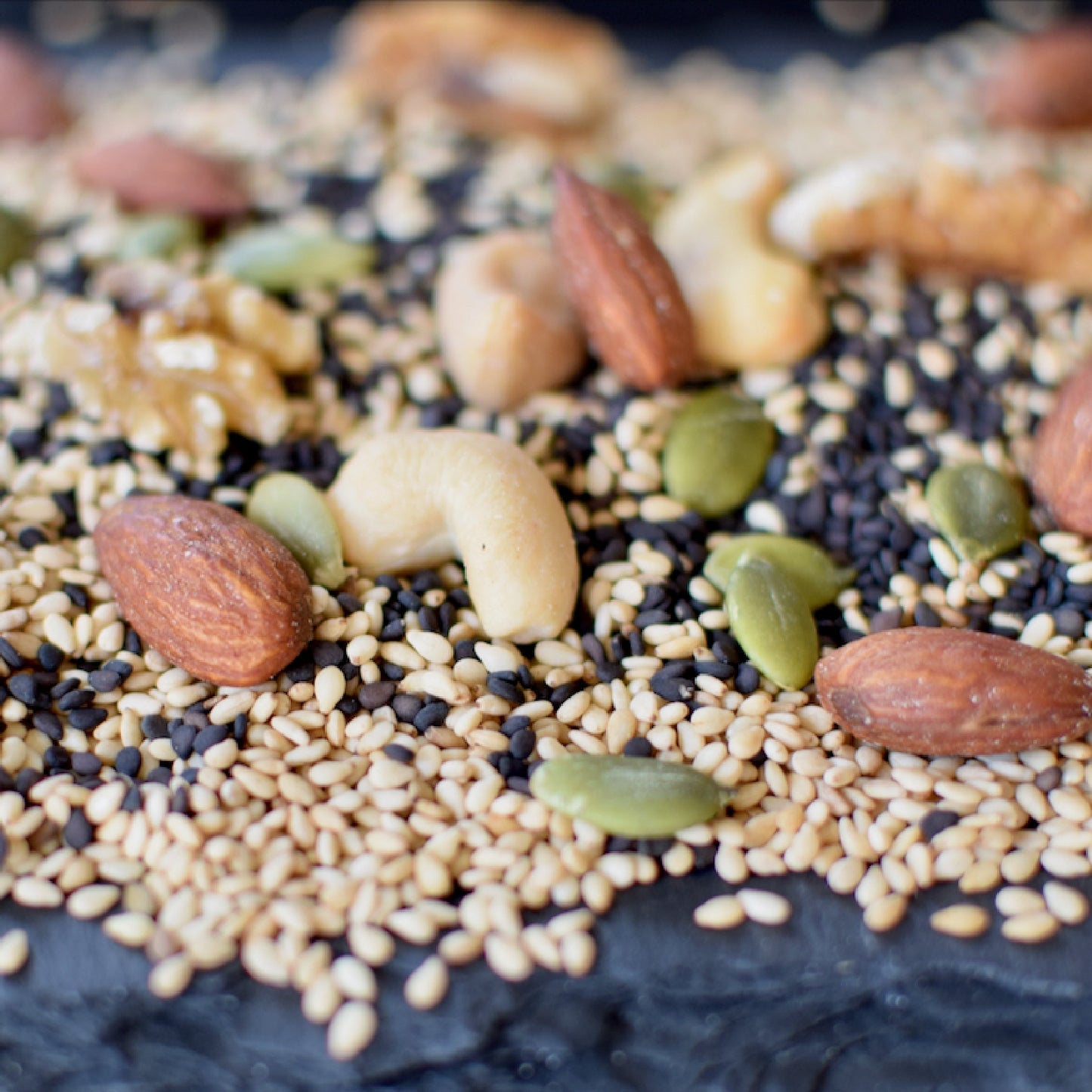 NUTS / SEEDS / GRAIN